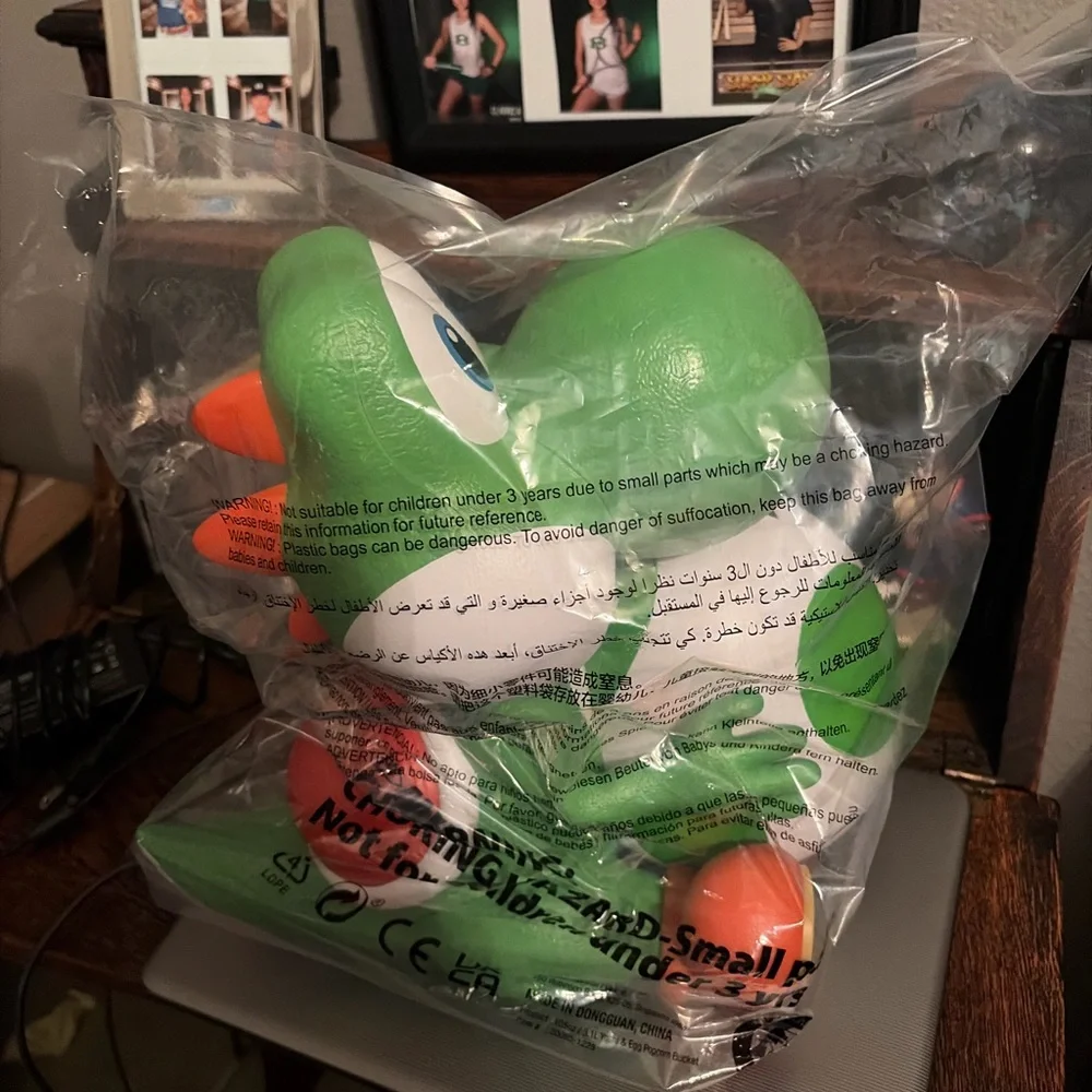 Super Mario Galaxy Yoshi Popcorn Bucket